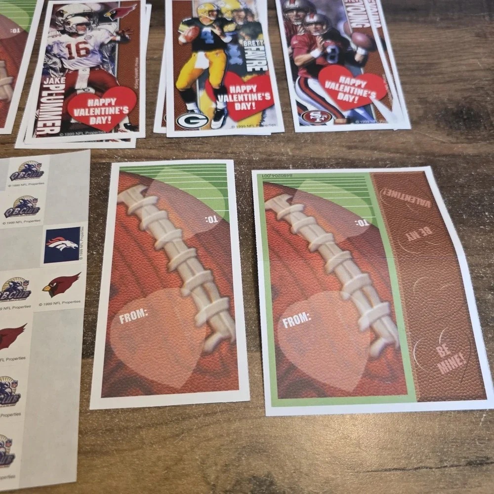 NFL Valentine's‎ Day Cards & Stickers Brett Favre Steve Young Bledsoe Lot of 9